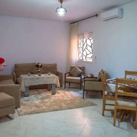 Elegant Appartement Au Coeur De Marrakech Marrakesh Buitenkant foto